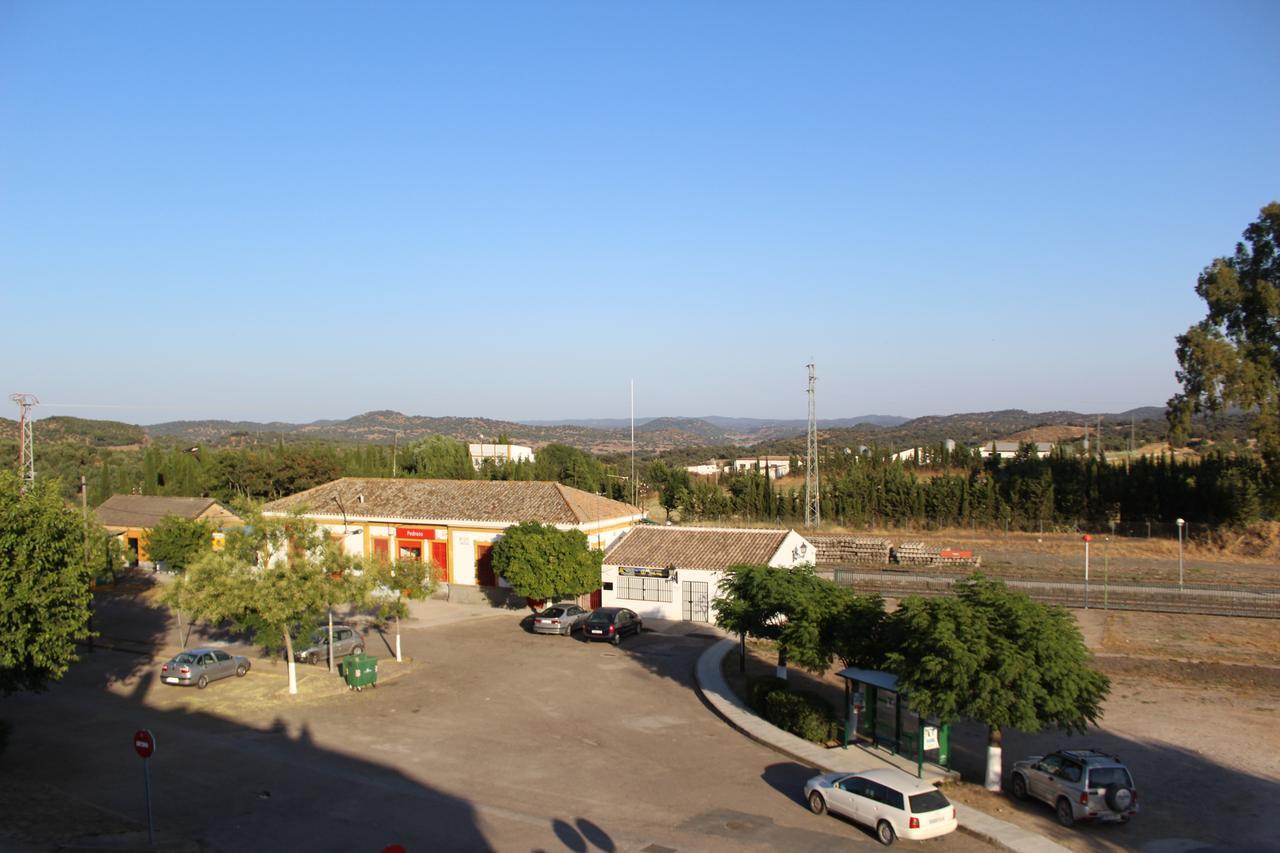 Hotel Entreolivos El Pedroso Ngoại thất bức ảnh